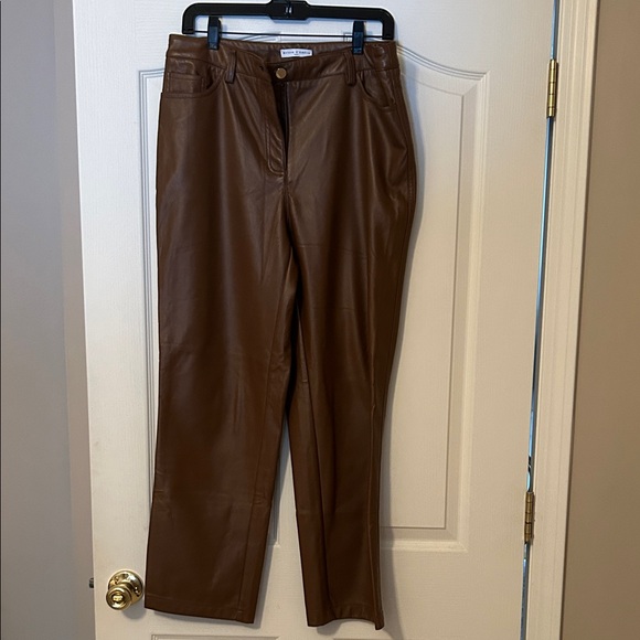 Maison D’Amelie Pants - Maison d’Amelie vegan leather caramel brown pants measures 32/28